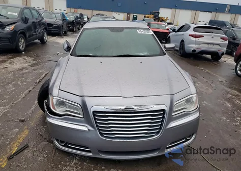 2013 Chrysler 300 from USA, damaged, VIN 2C3CCAAG4DH712197